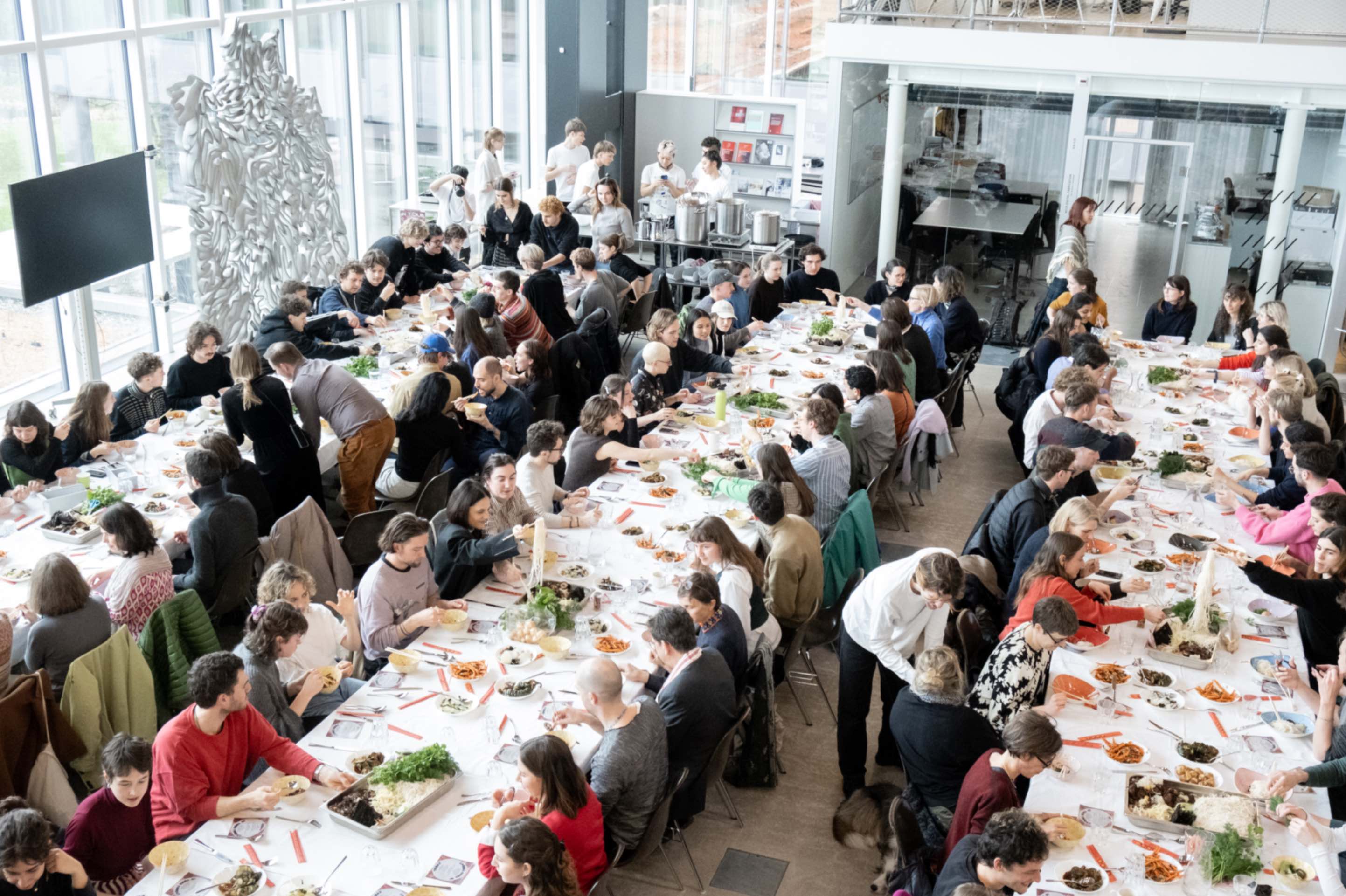 Querformat shared lunch